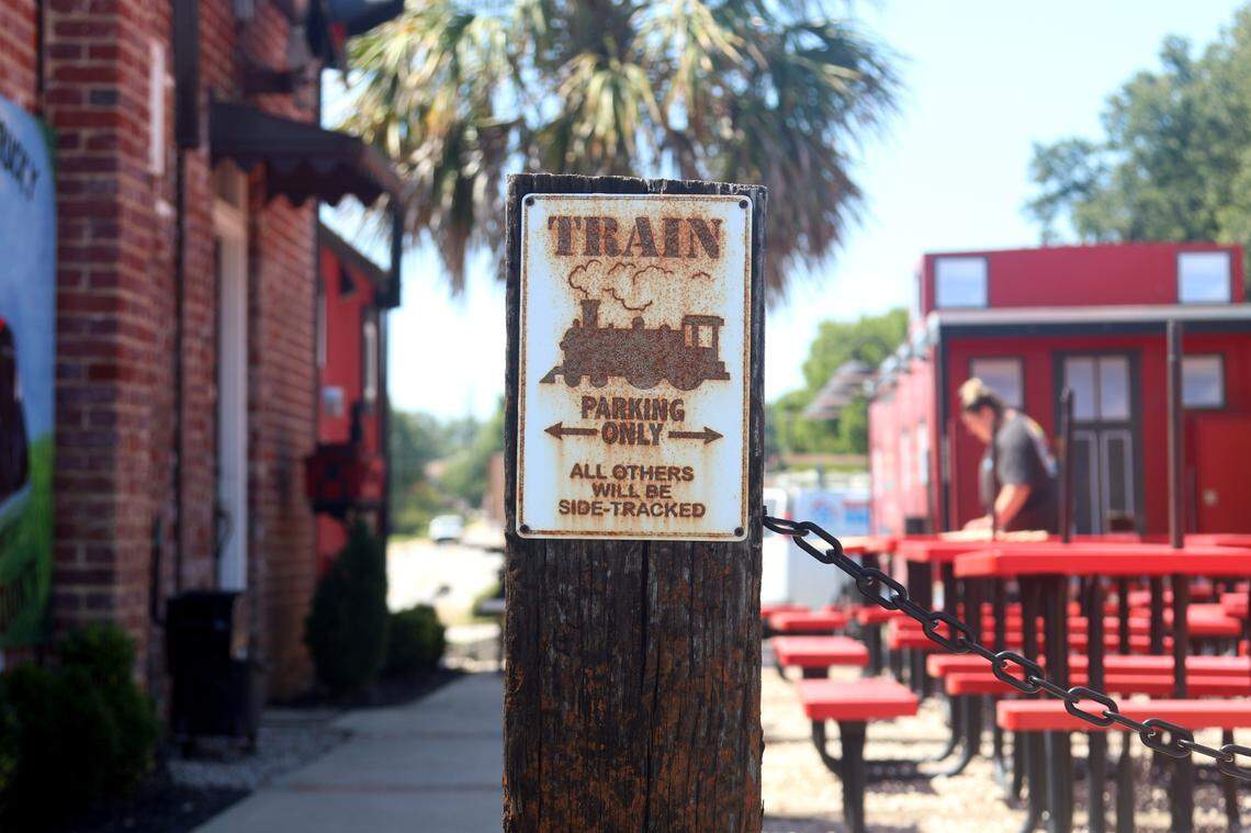 Alexis Kalogeropoulos works to get S&S Destination ready to reopen. Aug. 26, 2024.