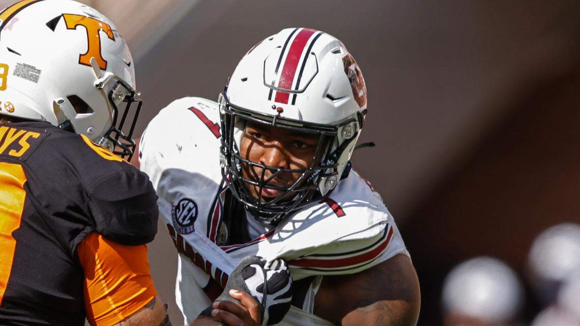 South Carolina defensive end Kingsley Enagbare (1) rushes as he’s blocked by Tennessee offensive lineman Cade Mays (68) during the second half of an NCAA college football game Saturday, Oct. 9, 2021, in Knoxville, Tenn. Tennessee won 45-20. (AP Photo/Wade Payne)