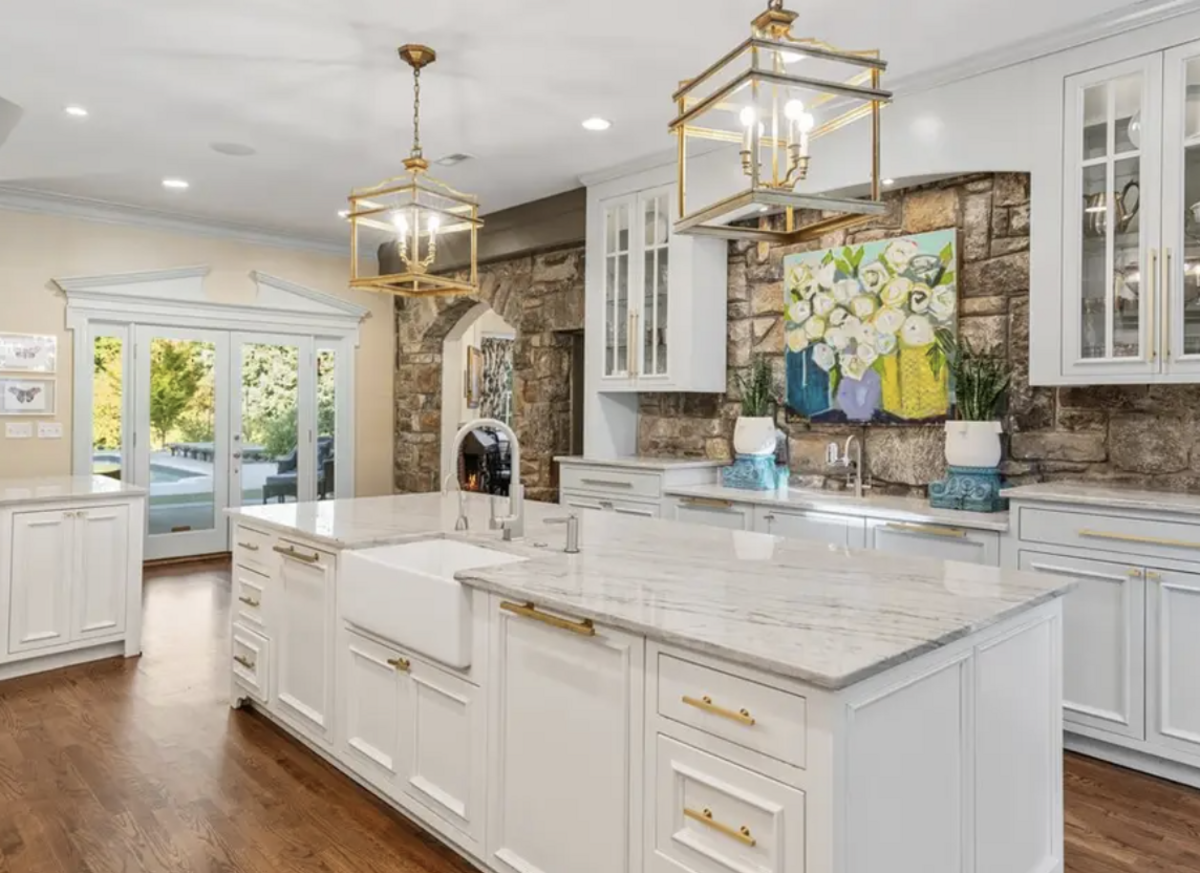 Less than a mile from downtown Greenville, the Colonial Revival house at 48 Ridgeland Way has five bedrooms, five baths and is 7,145 square feet.