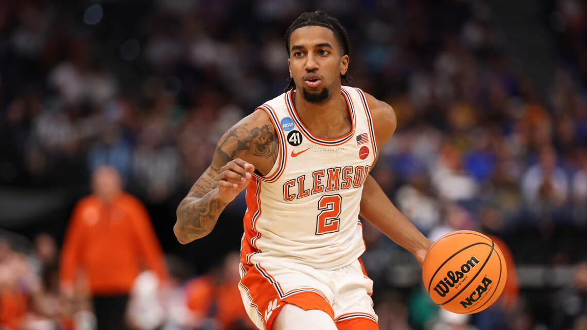 Veteran Clemson guard returning for fifth season after court ruling, reports say