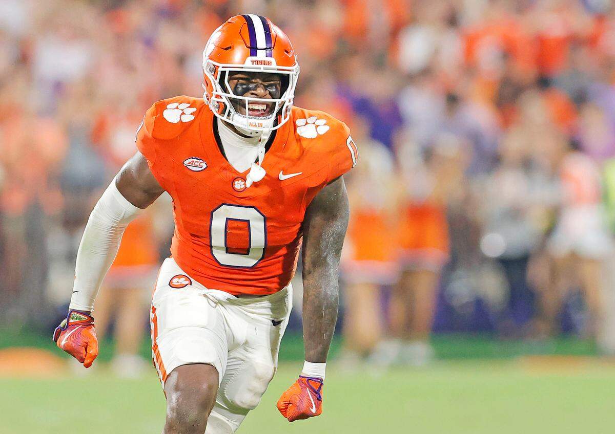 Clemson linebacker Barrett Carter (0) is all smiles after putting a big hit on Stanford in Clemson, S.C. on Saturday, Sept. 28, 2024.