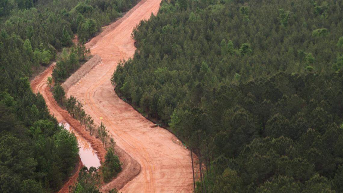 Dominion Energy pipeline route through SC's Upstate. Critics say mud from the project flowed into creeks, but the company says it's straightened out the mess