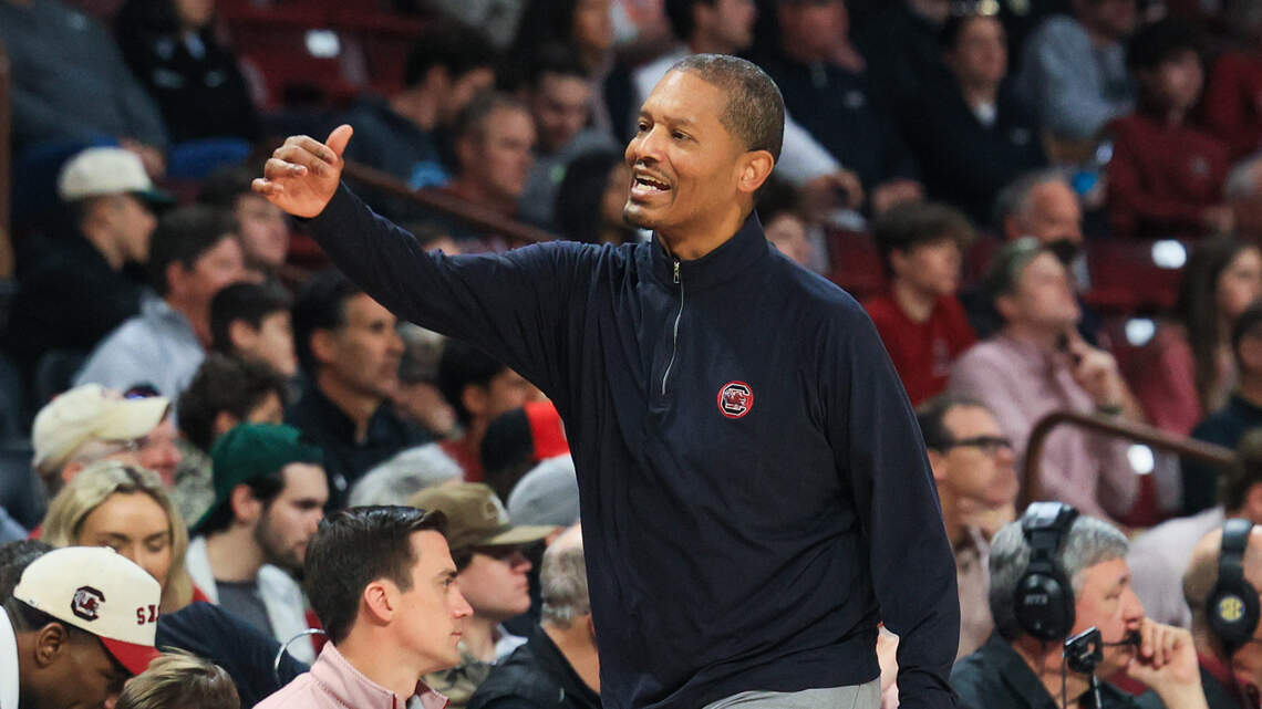 What Lamont Paris said after South Carolina’s SEC loss to Vandy