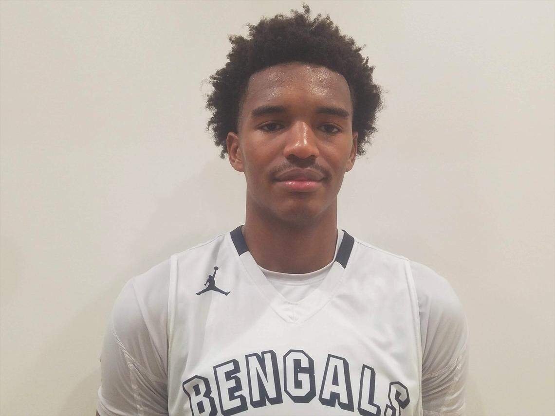 Blythewood forward Julian Phillips