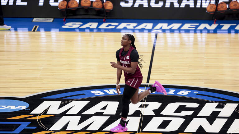 Photos: South Carolina women’s basketball prepares for Sweet 16 in Sacramento