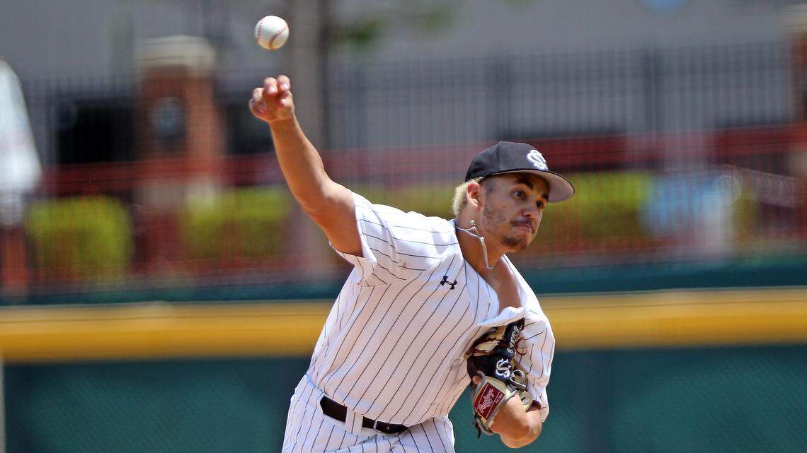 South Carolina’s Noah Hall pitches during Saturday’s game against Kentucky at Founders Park.