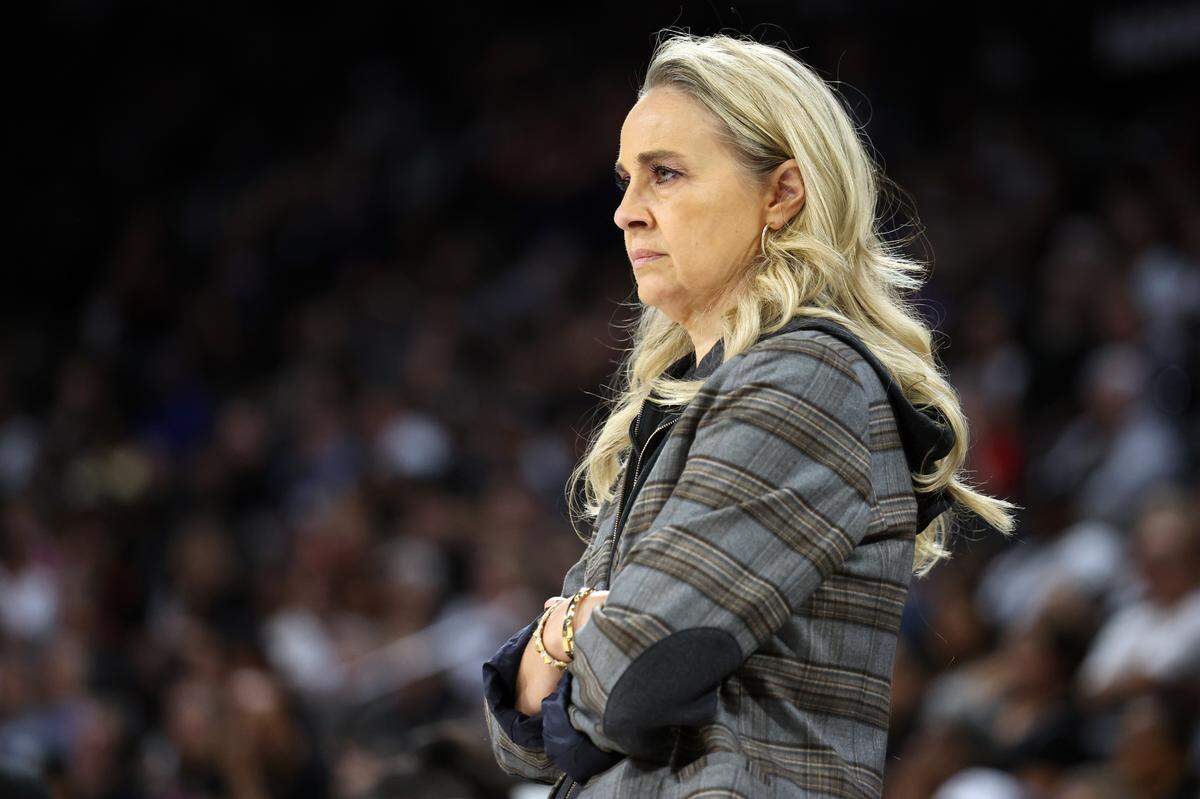 Las Vegas Aces coach Becky Hammon