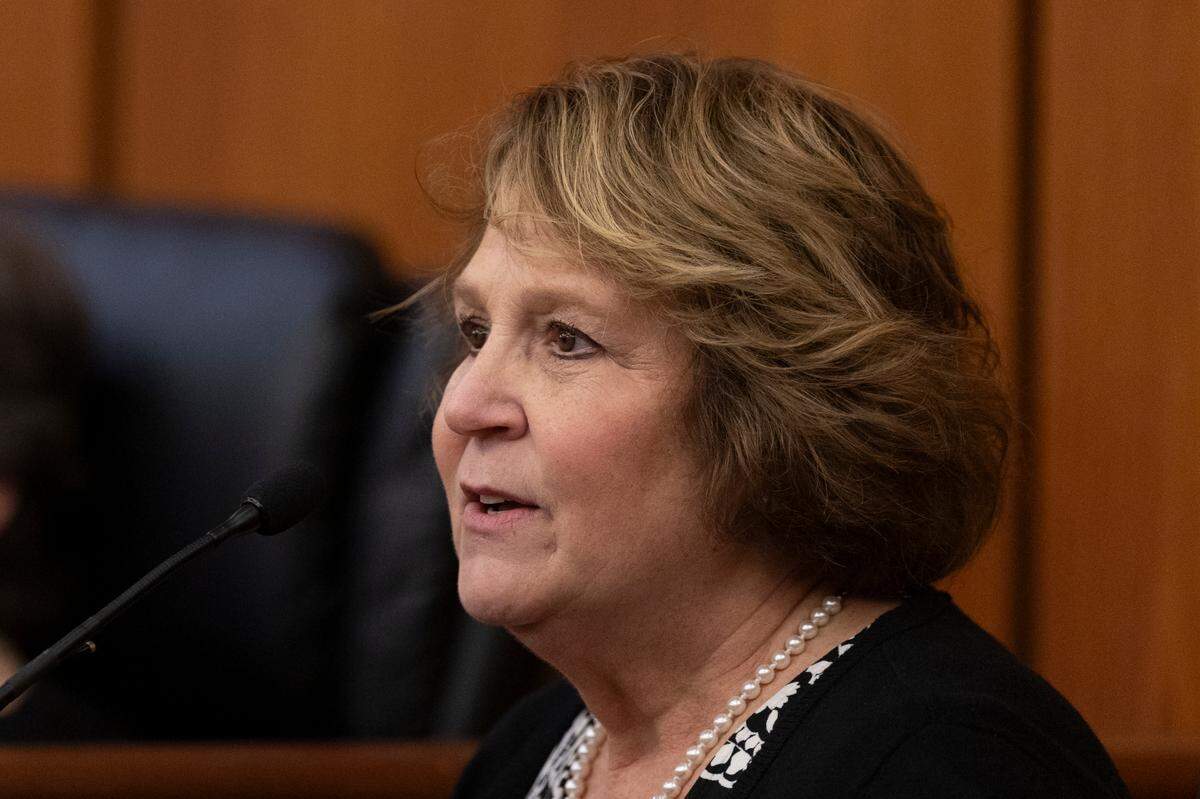 Colleton County Clerk of Court Becky Hill testifies during a judicial hearing at The Richland County Judicial Center in Columbia, S.C. on Monday, Jan. 29, 2024. Tracy Glantz, The State/Pool