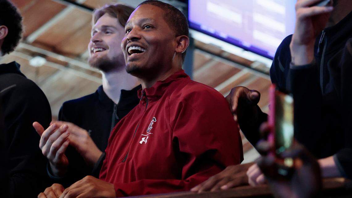Gamecocks are dancing! South Carolina MBB’s first March Madness game vs. Oregon is set