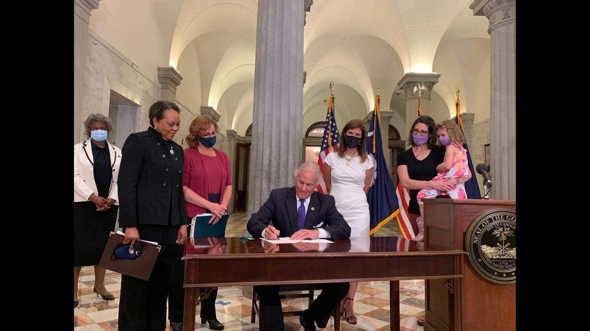 South Carolina Gov. Henry McMaster on Tuesday, Aug. 18, 2020, signs the Lactation Support Act, which requires employers to make a “reasonable” effort to provide a private space and an unpaid break for mothers to pump breast milk. State Rep. Rosalyn Henderson-Myers, D-Spartanburg, sponsored the legislation.