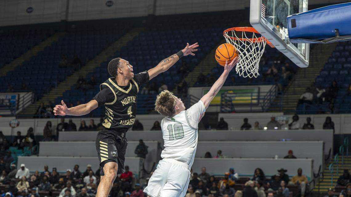 ‘A special year.’ Bluffton basketball’s historic season ends in semifinals