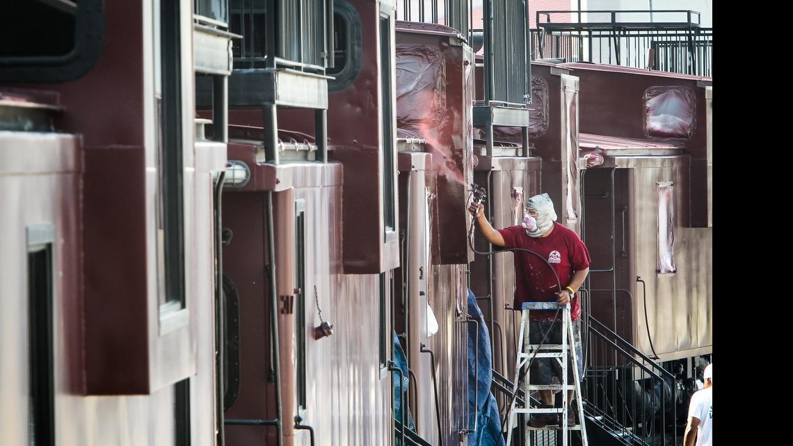 Cockabooses: Tailgating on the tracks