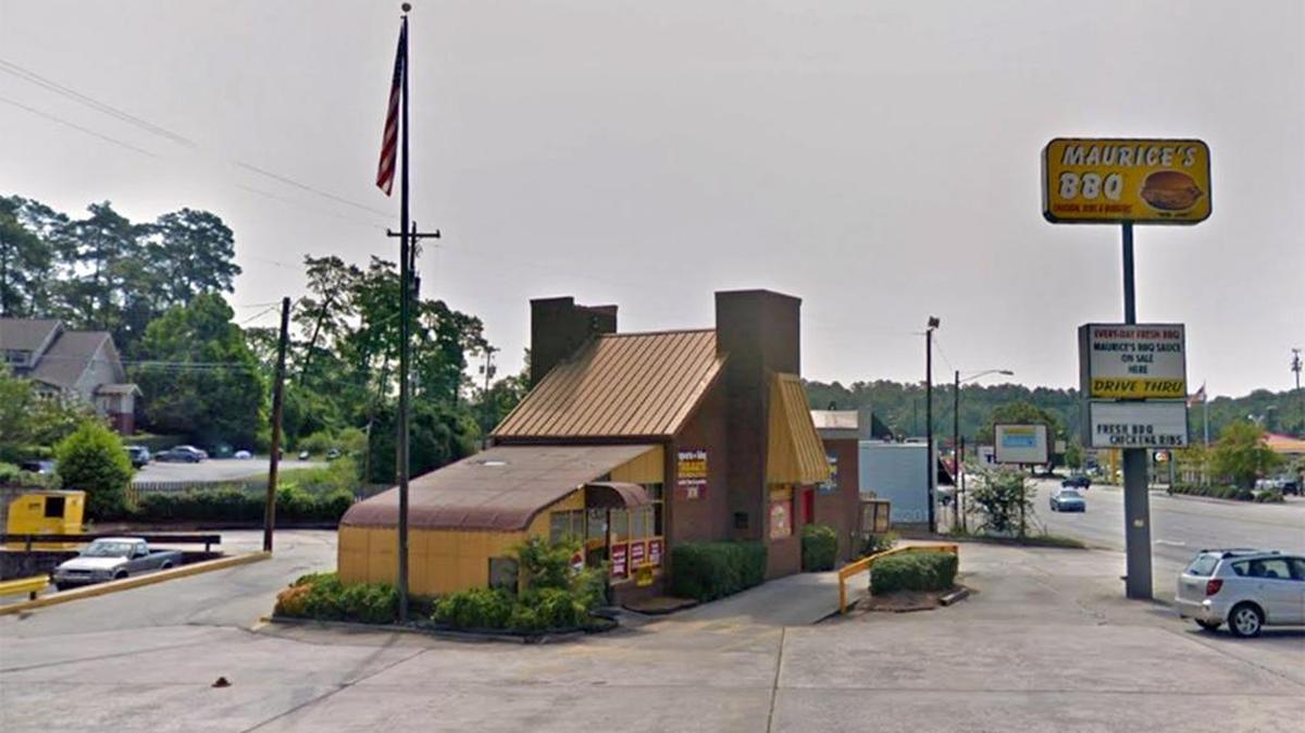 Maurices BBQ at the corner of Beltline and Millwood is being renovated to add a small dining area.