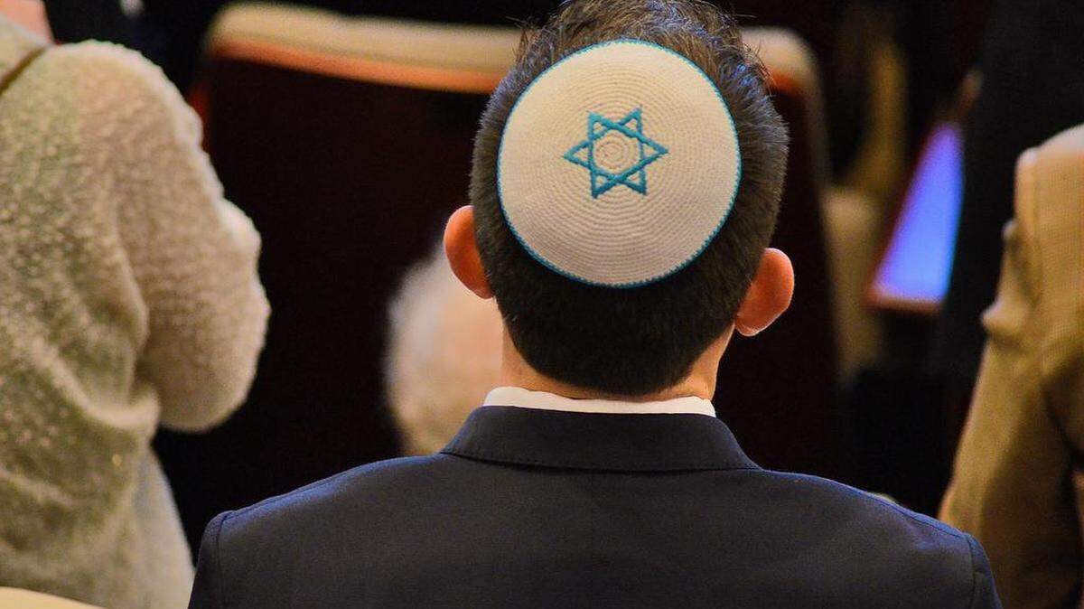 With the Jewish High Holy Days occuring amid the coronavirus pandemic, many services will be held virtually this year for Rosh Hashanah, the Jewish New Year, and Yom Kippur.
