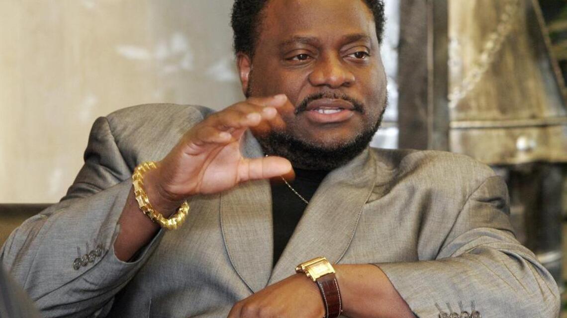 Megachurch pastor dies after cancer battle