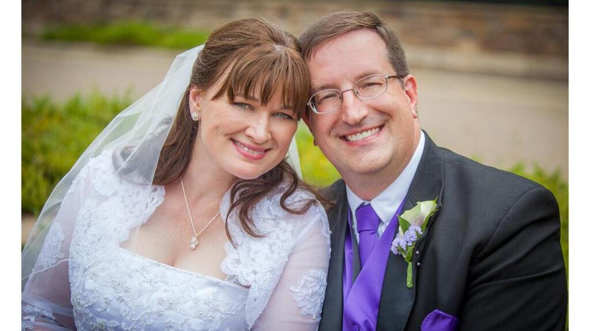 Mr. Stephen Richter Crowell and Mrs. Andrea Louise Crowell
