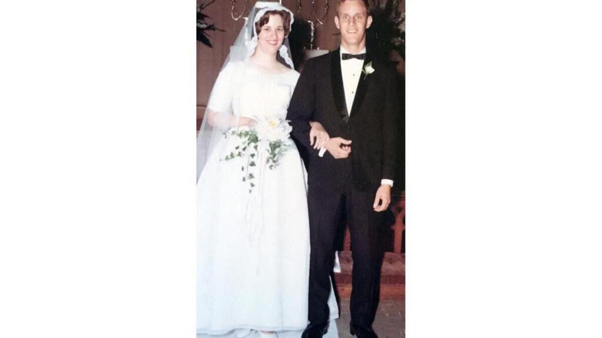 Carolyn and Leon Wagnon.