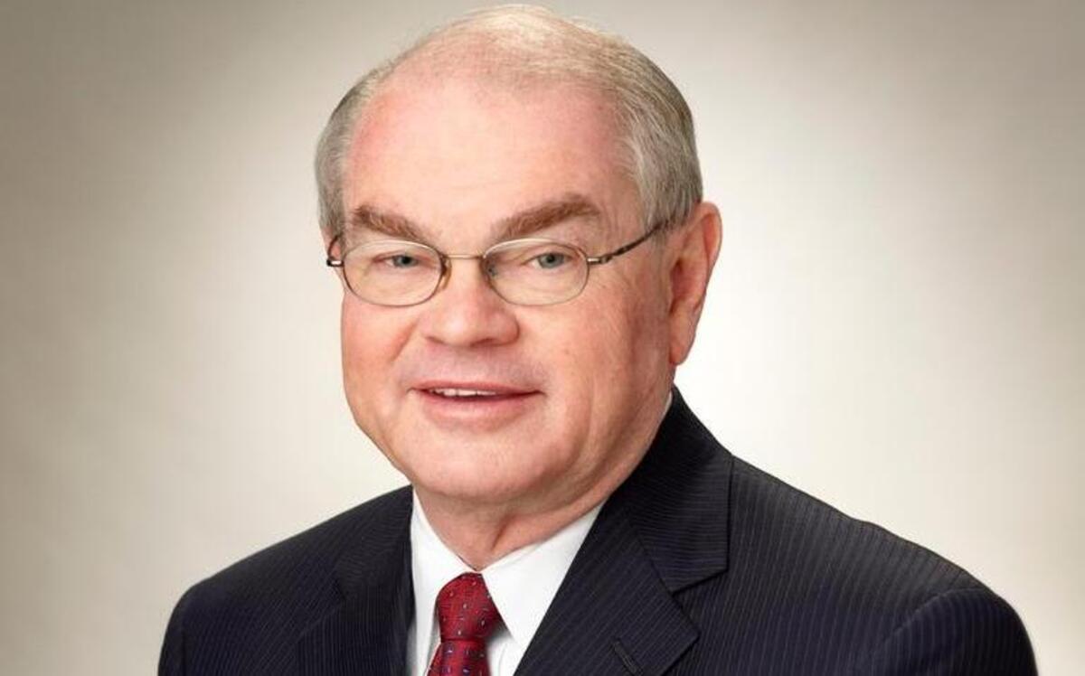 
Dan Jones
