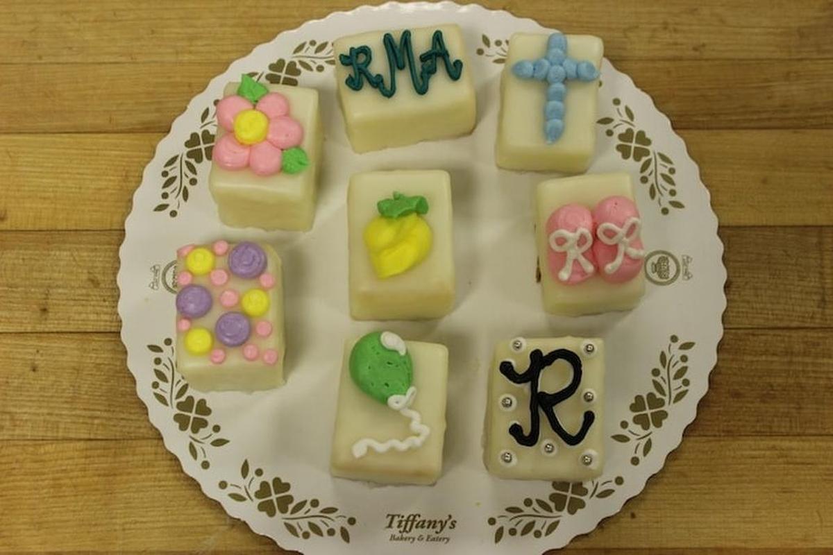 Petit fours from Tiffany’s in Columbia.