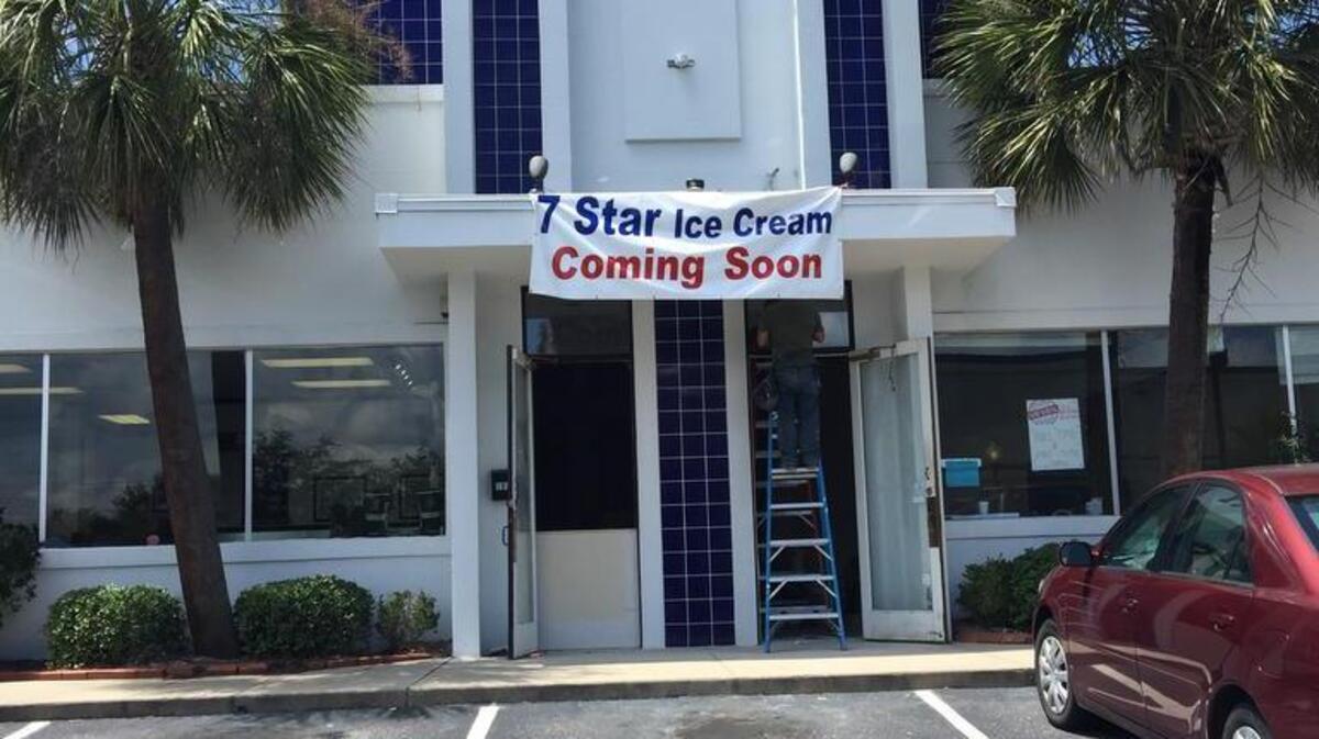 7 Star Ice Cream will be opening soon in Lexington’s Shoppes at Flight Deck.