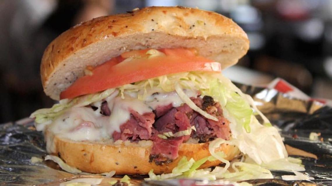 Popular Greenville restaurant Sully's Steamers plans to open locations in Clemson, Athens, Ga., Charleston and Columbia.