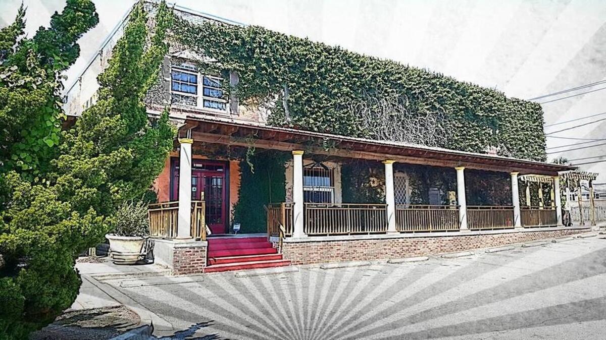 1616 Gervais occupies the space formerly home to The Back Porch.