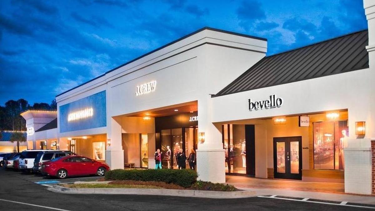 lululemon athletica will open a full store in Trenholm Plaza on Nov. 18.