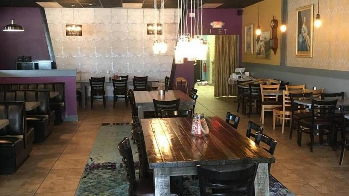 Lexington restaurant closes on Sunset Boulevard