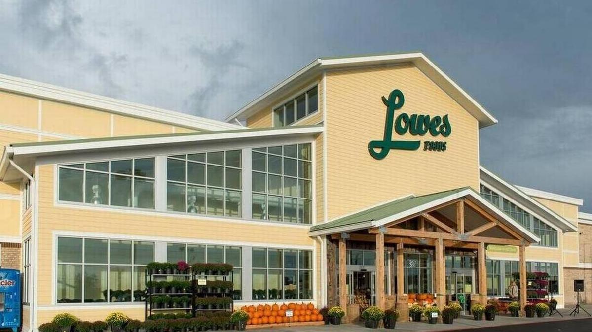 Lowes Foods opening two locations in Lexington was of great interest to many.