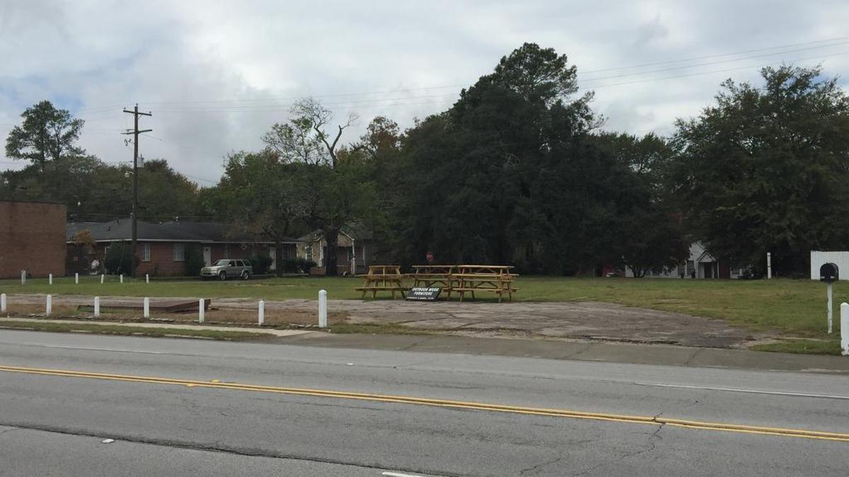 A vacant lot at 782 Meeting St. West Columbia, is the proposed site for the HEMI Food Truck Court.