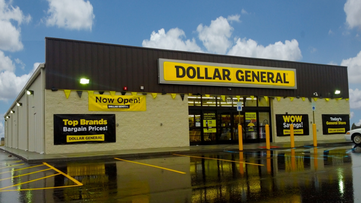 Dollar General will open a new West Columbia location on Saturday.