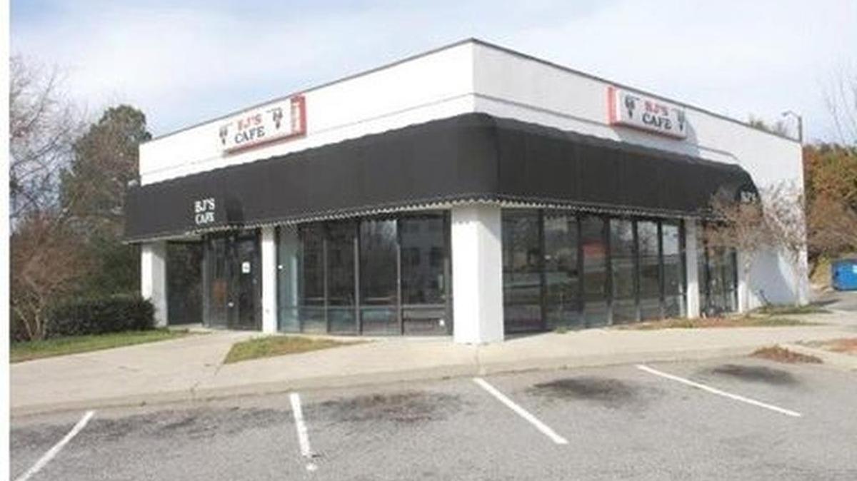 Chickadees Diner will open in the former BJ’s Cafe location next to Palmetto Health Richland Hospital.