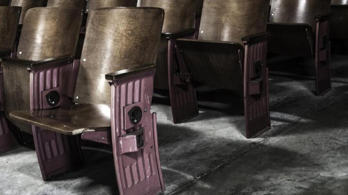 What happened to plans for new Lexington movie theater, shopping center?