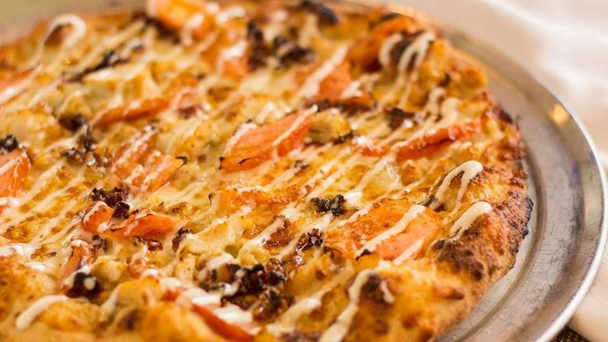 Firenza’s Monterey pizza