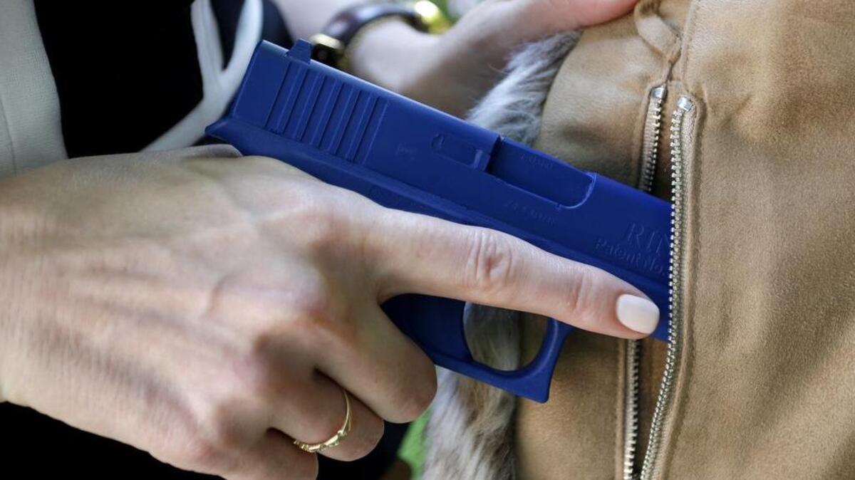Smolenski experimented with concealed-carry designs that women with handguns would find comfortable as well as discreet.