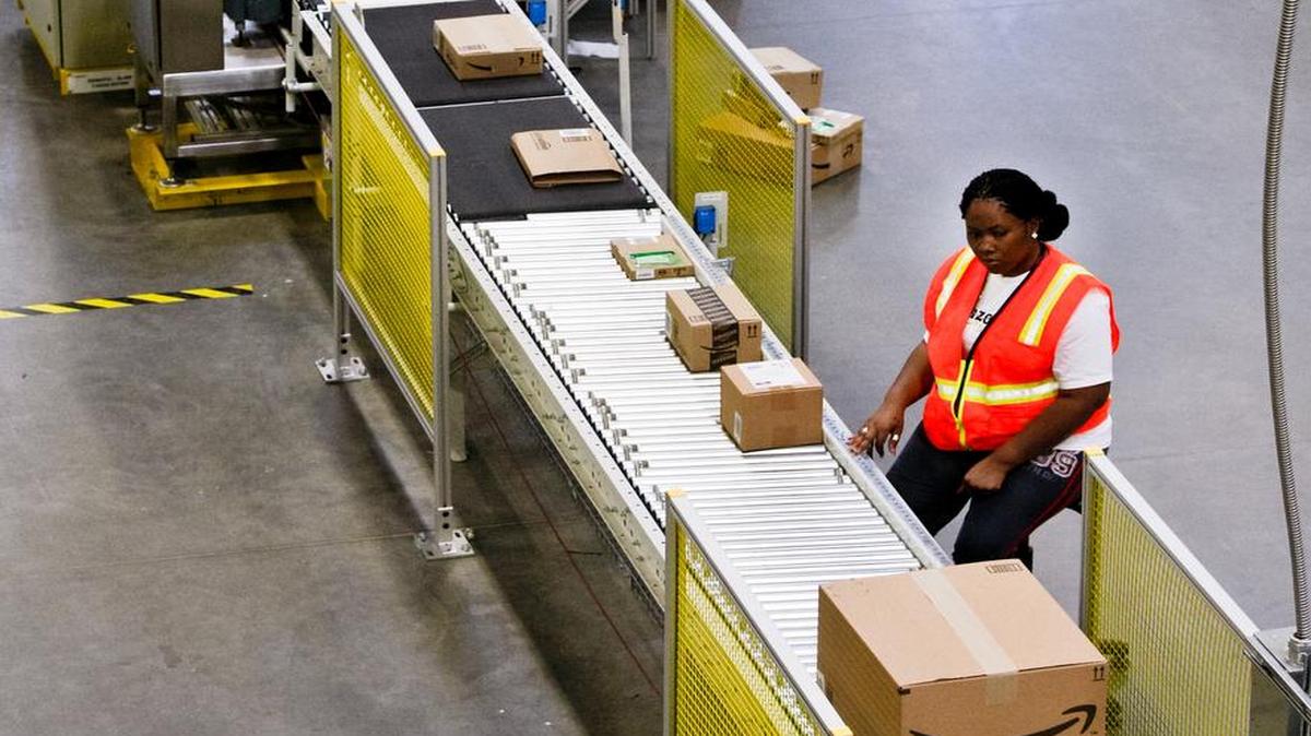 
Amazon.com center in Cayce. 
