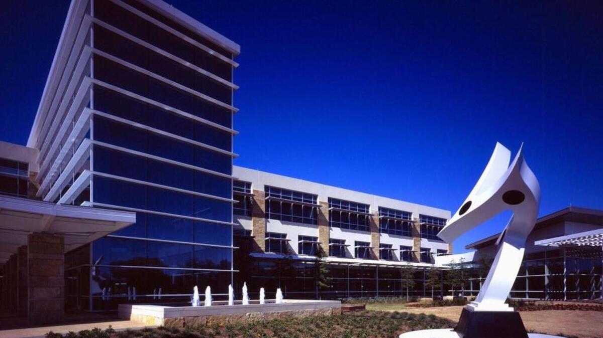 
FLUOR CORPORATE HEADQUARTERS, IRVING TEXAS. 
