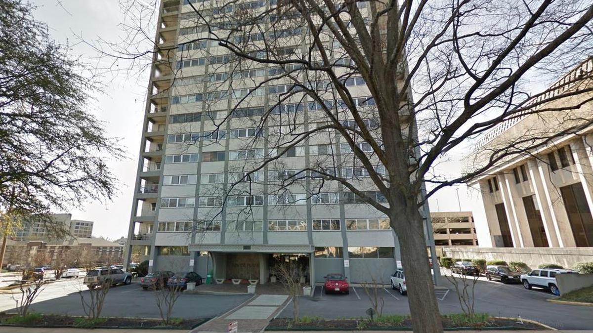 A 2-bed, 1.5 bath condo in Senate Plaza, near the University of South Carolina in downtown Columbia, sold for $111,900