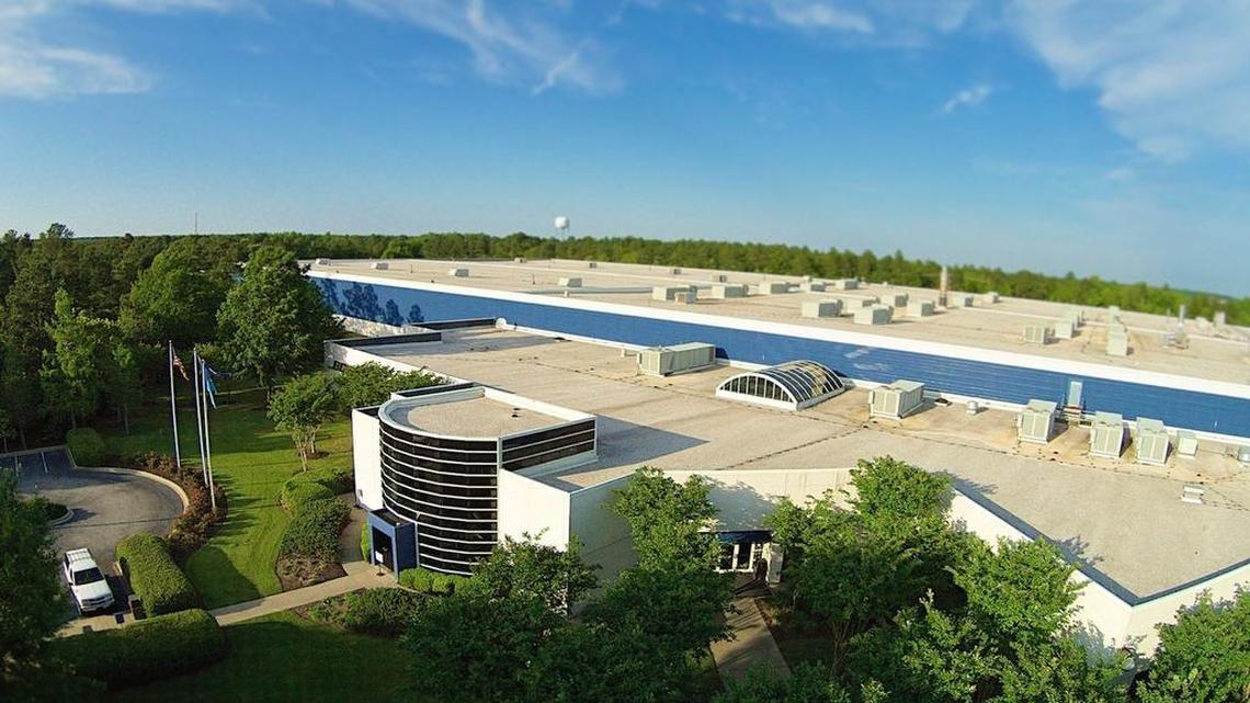 LuLaRoe is opening a distribution center in the former Bose plant in Blythewood.