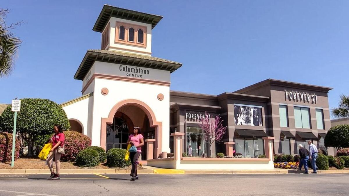 Columbiana Centre