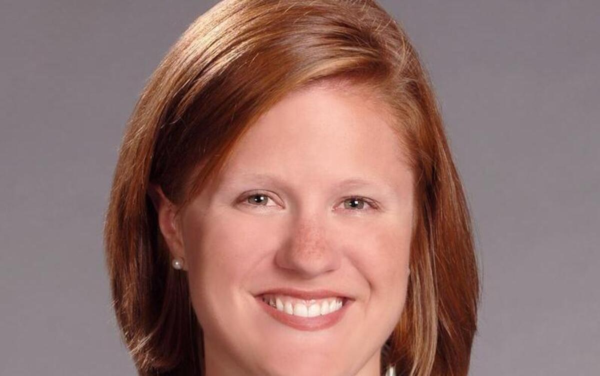 
Carmen Thomas
