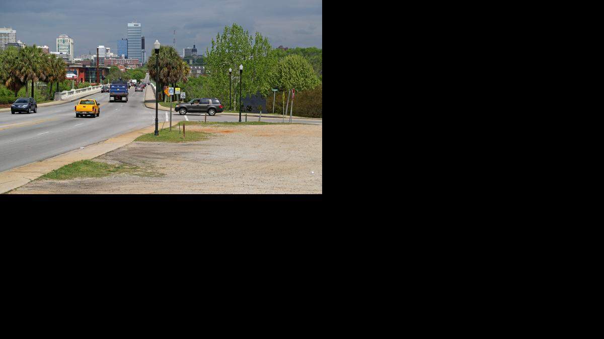 
A new development with residences, shops and offices is proposed for a site near the West Columbia riverfront. The site near the Gervais Street Bridge is across from the Riverwalk, part of the Three Rivers Greenway. 
