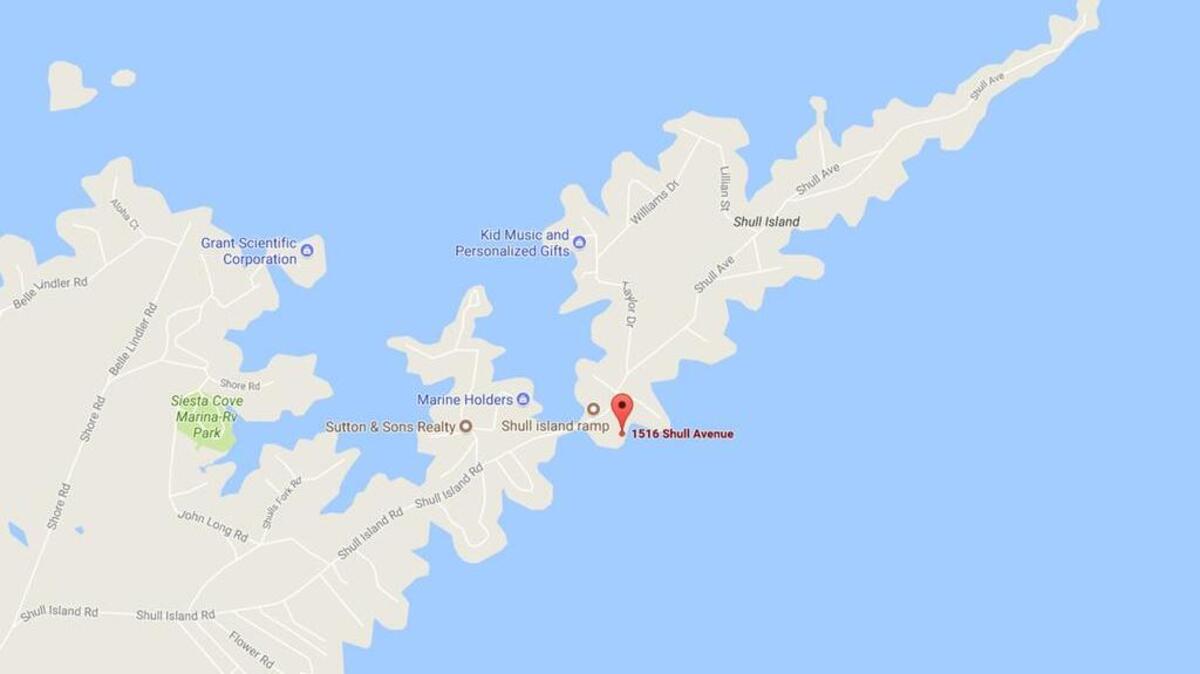 Lakeside property across from Shull Island Ramp and Koon Landing sells for $507,000