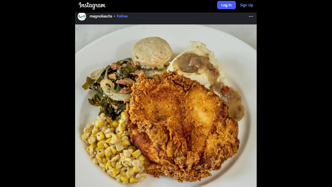 A Charleston restaurant ranks among the nation’s top places to get fried chicken.