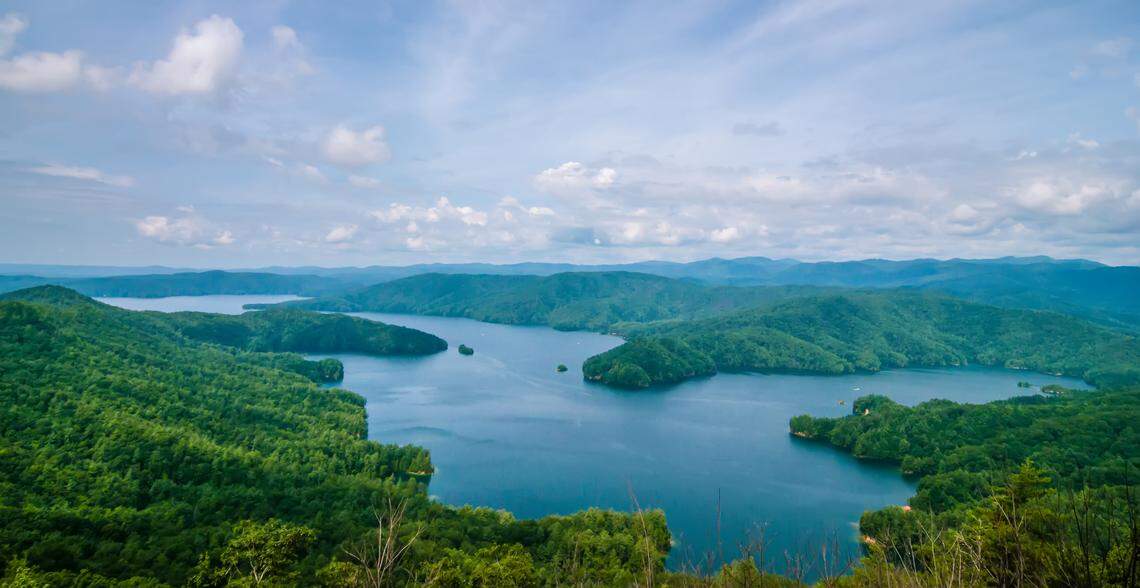 Lake Jocassee was praised for its mountain setting.