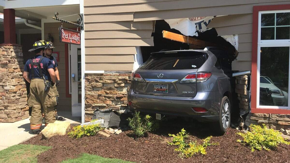 An SUV crashed into a Lexington County, SC, animal hospital Thursday. No human injuries were reported, but a dog had some minor cuts.