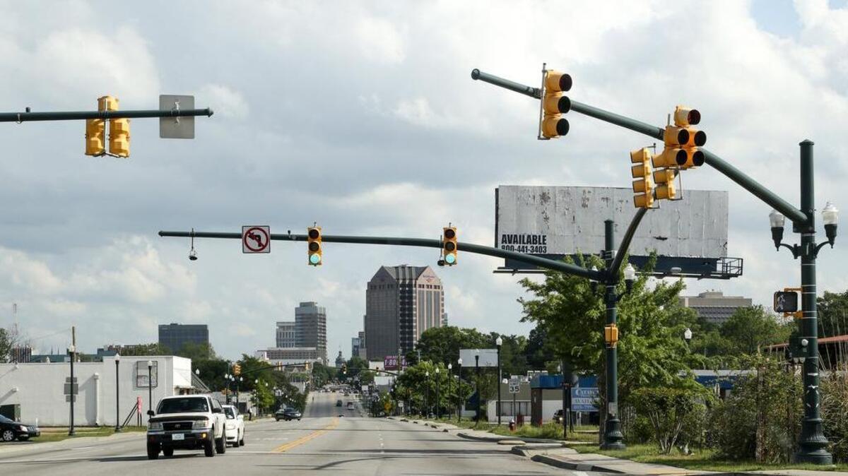 A 1-mile stretch of North Main Street would be improved to look similar to this portion of the busy corridor. A public meeting is set for Wednesday to discuss the upgrades.