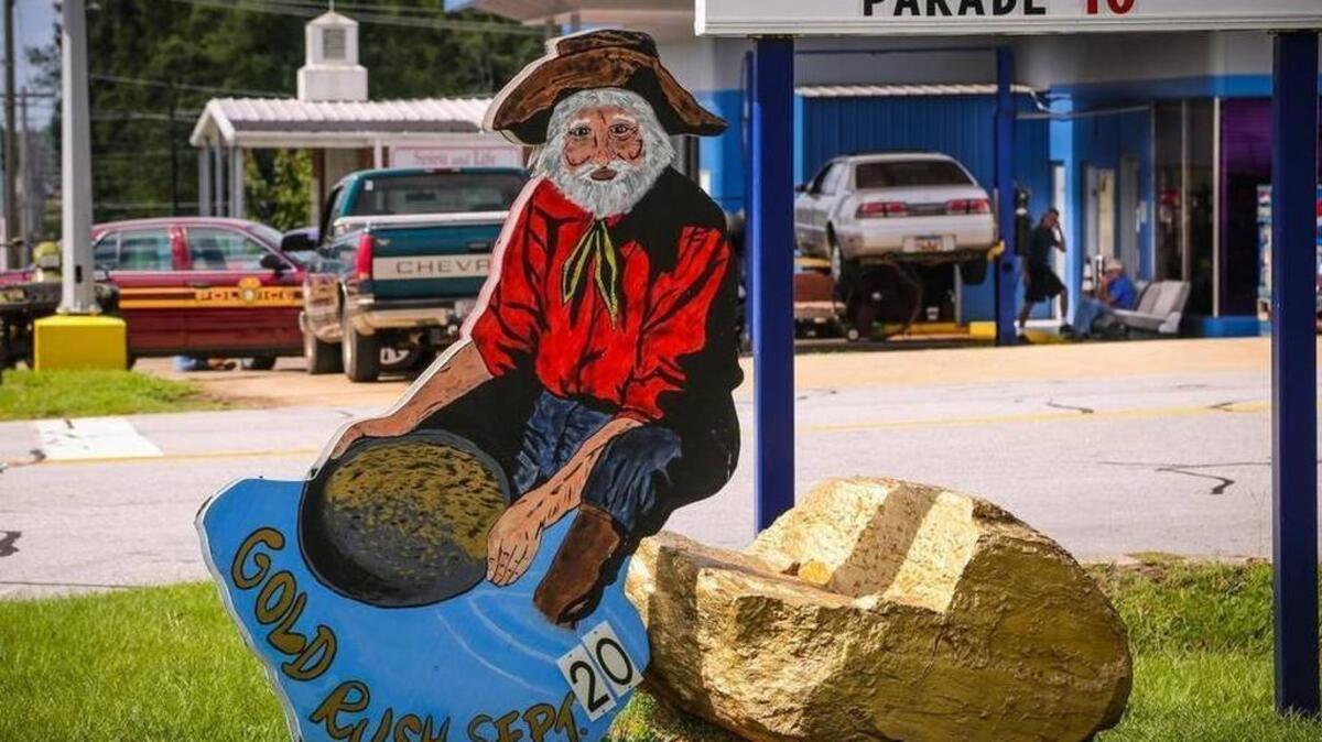 Gold miners are digging in South Carolina for the precious metal. The state has a history of mining.