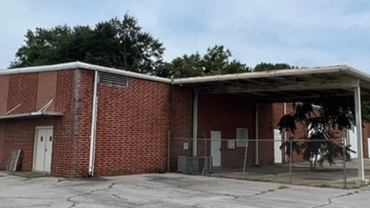 The vacant building at 2847 Commerce Drive in Columbia, SC will soon become a large artists collective. Local artist Ron Hagell hopes to open the space in coming months.
