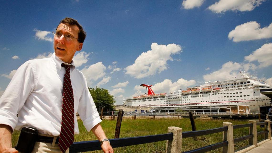 Dana Beach retiring as head of the Coastal Conservation League.